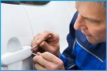 Lock Locksmith Services Detroit, MI 313-344-1754 - 20-car-locksmith